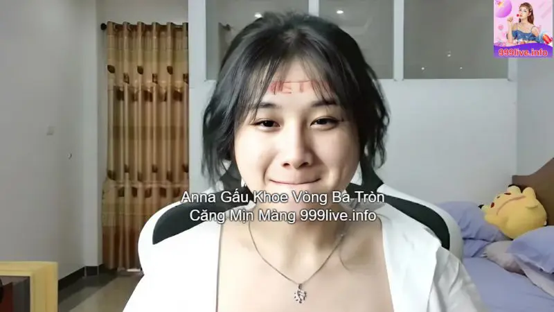 Anna Gấu Khoe Vòng Ba Tròn Căng Mịn Màng 7